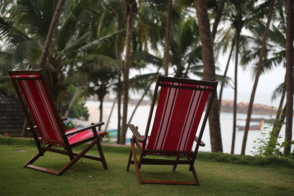 Hotel Chera Rocks Beach House Thottada Exterior foto