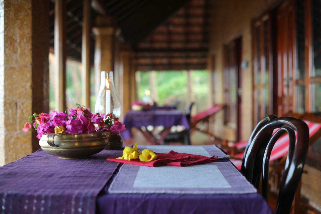 Hotel Chera Rocks Beach House Thottada Exterior foto